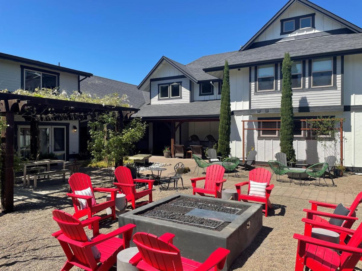 The Setting Willamette Valley Bed & Breakfast Newberg